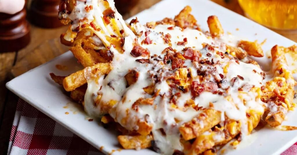 Creamy Chili Cheese Fries